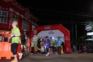 BIB: 
                            <button type="button" onclick="openModal(26258516)" class="btn btn-primary btn-sm float-right btn-popup" data-toggle="modal" data-target=".modal-high-quality">
                        <i class="fas fa-shopping-cart"></i> Add to Cart
                    </button>
                                            <button type="button" onclick="isThisMe(26258516, true)" class="btn btn-success btn-sm float-right btn-popup btn-isme hidden" data-toggle="tooltip" data-placement="bottom" title="นี่คือรูปของคุณใช่ไหม คลิกที่นี่เพื่อเอาเข้าอัลบั้ม">
                        <i class="fas fa-plus"></i> Add to album
                    </button>
                    <button type="button" onclick="isThisMe(26258516, false)" class="btn btn-warning btn-sm float-right btn-popup btn-isnotme hidden">
                        <i class="fas fa-ban"></i> Remove from album
                    </button>